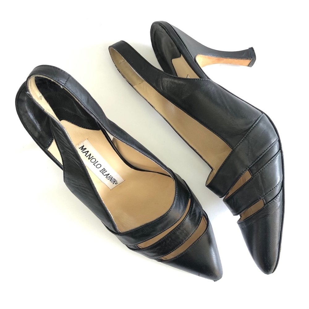 Manolo Blahnik Leather Pointed Toe Slingback Pumps